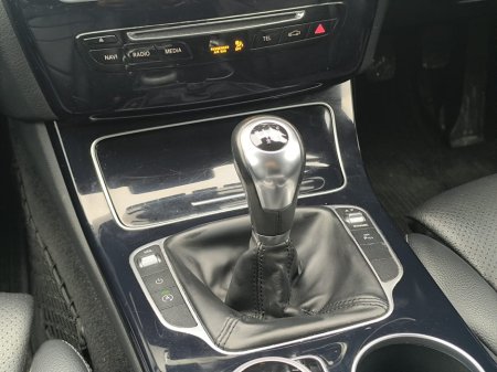 2018 Mercedes-Benz C Class - thumbnail 37