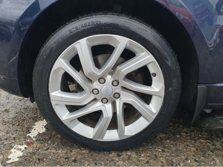 2019 Land Rover Range Rover Sport DYNAMICS HSE 3.0L SDV6 306BHP NCT 02/28 FINANCE AVAILABLE @ €193 PER WEEK SIDE STEPS/ SERVICE HISTORY/ FULL LEATHER/ HEATED SEATS/ DIGITAL DASH/ ANDROID AUTO/ APPLE CAR PLAY/ HISTORY CHECKED €42,950 thumbnail