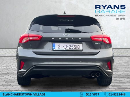 2021 Ford Focus - thumbnail 6