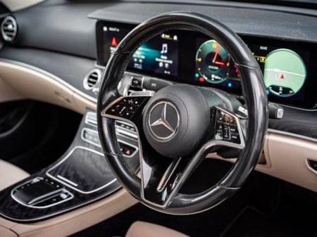 2020 Mercedes-Benz E Class - thumbnail 8