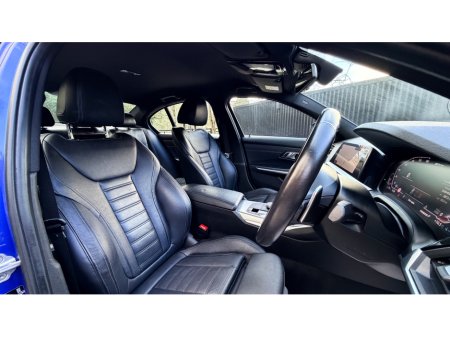 2020 BMW 3 Series - view 4