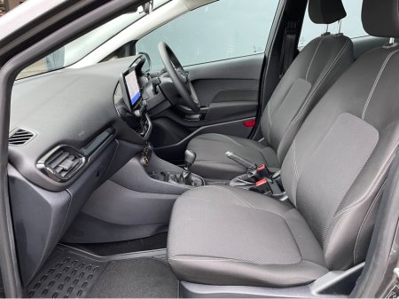 2022 Ford Fiesta TREND CONNECTED 1.0T 100 5DR LOW KMS €17,995 thumbnail