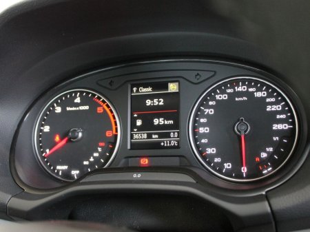 2022 Audi Q2 - thumbnail 15