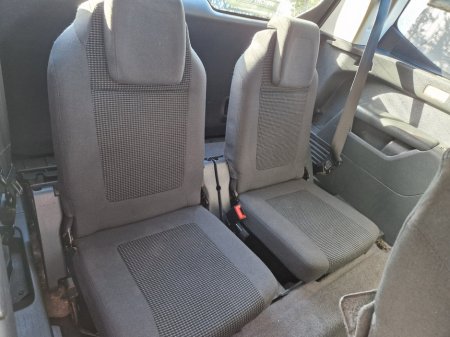 2015 Peugeot 5008 - thumbnail 17