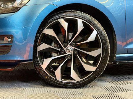 2014 Volkswagen Golf - thumbnail 12