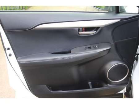 2017 Lexus NX 300 h - thumbnail 39