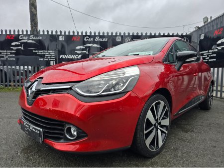 2016 Renault Clio - view 2