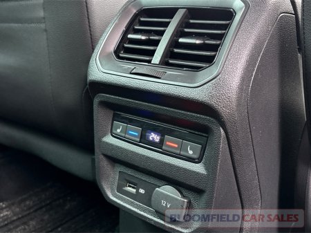 2018 Volkswagen Tiguan 4 MOTION R-LINE , DSG // IMMACULATE €29,950 thumbnail