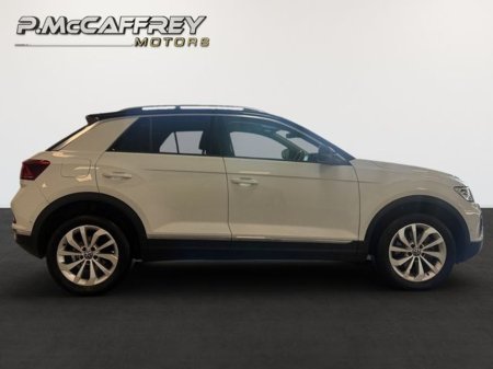 2022 Volkswagen T-Roc - photo 4