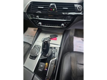 2019 BMW 5 Series - thumbnail 25