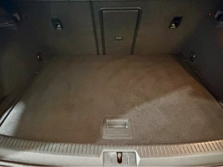 2017 Volkswagen Golf - thumbnail 8