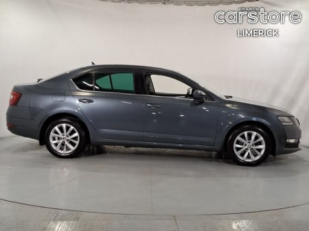 2020 Skoda Octavia - thumbnail 2