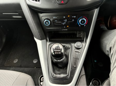 2017 Ford Focus 5DR 1.5 TD 95PS 6SPEED 4DR €14,900 thumbnail