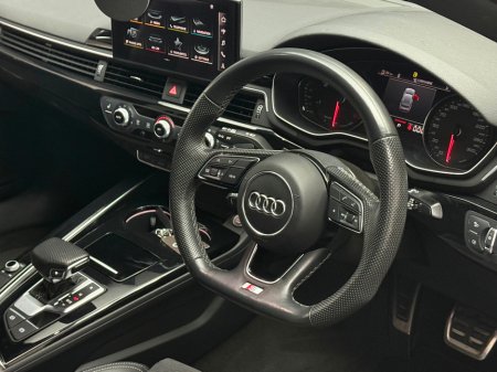 2022 Audi A5 Sportback SB 35 TDI 163HP S-T Sline 4DR thumbnail