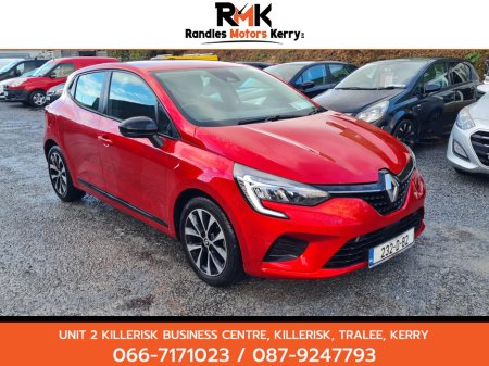 2023 Renault Clio EQUILIBRE TCE 90 CVT DFUL DFULL MY2 €19,700 thumbnail