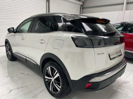 2023 Peugeot 3008 - thumbnail 6