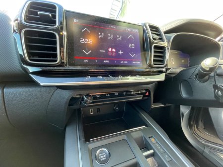 2024 Citroen C5 Aircross  €24,650 thumbnail