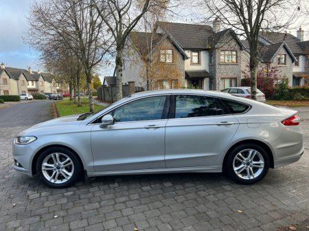 2015 Ford Mondeo ZETEC 1.6 TDCI 115PS 4DR €10,950 thumbnail
