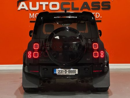 2023 Land Rover Defender - thumbnail 12