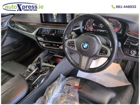 2022 BMW 5 Series - thumbnail 6