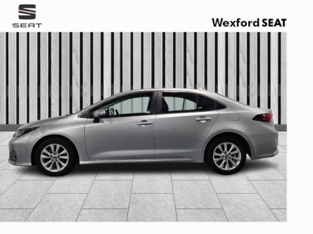 2023 Toyota Corolla 1.8 Hybrid Luna Saloon €57 Per Week €23,275