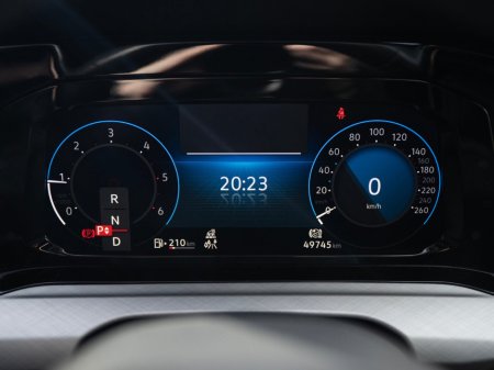 2022 Volkswagen Golf - thumbnail 28