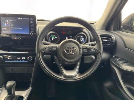 2024 Toyota Yaris Cross - thumbnail 9