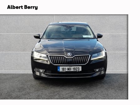 2018 Skoda Superb - thumbnail 2