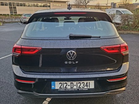 2021 Volkswagen Golf  €14,999 thumbnail