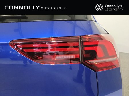 2026 Volkswagen Golf R-Line thumbnail