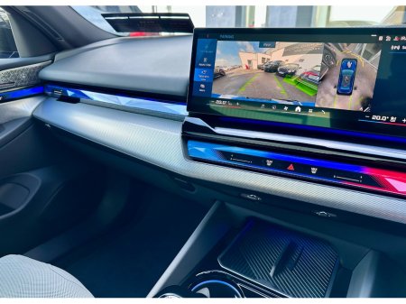 2025 BMW M5 - thumbnail 9