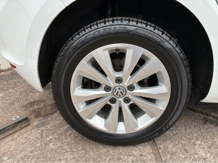 2014 Volkswagen Golf - thumbnail 9