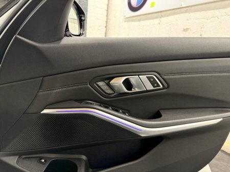 2020 BMW 3 Series 330e M Sport Auto €28,995 thumbnail