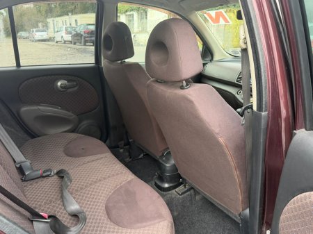 2009 Nissan March - thumbnail 16