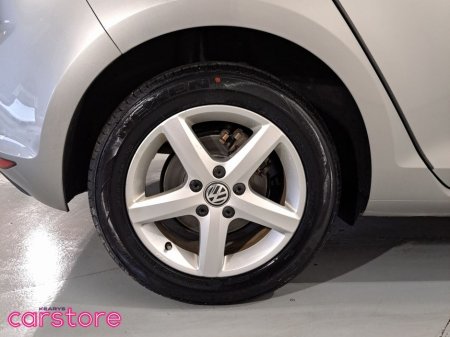 2015 Volkswagen Golf - thumbnail 14