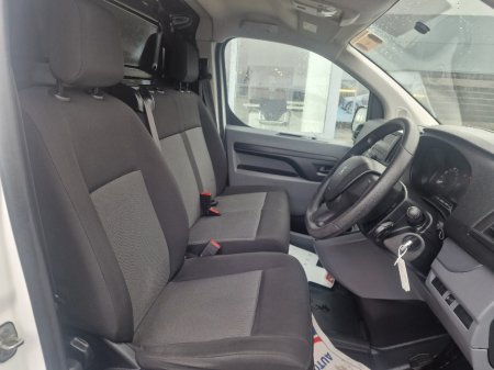 2022 Peugeot Expert Active Standard 1.5 HDI 100 4D €15,450 thumbnail