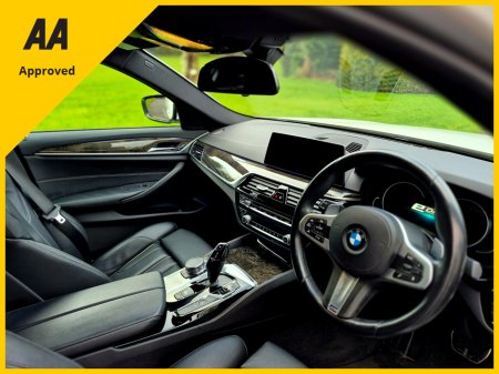 2017 BMW 5 Series M sport+Hybrid+Warranty