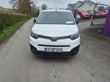 2021 Toyota Proace - thumbnail 2