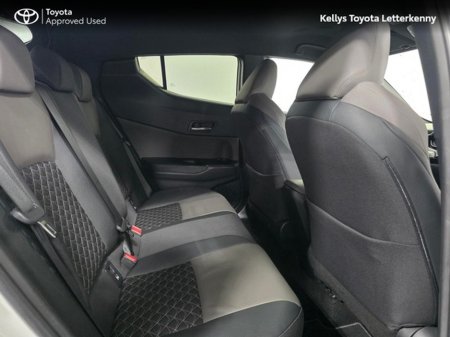 2023 Toyota C-HR - thumbnail 11