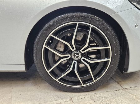 2022 Mercedes-Benz E Class - thumbnail 6