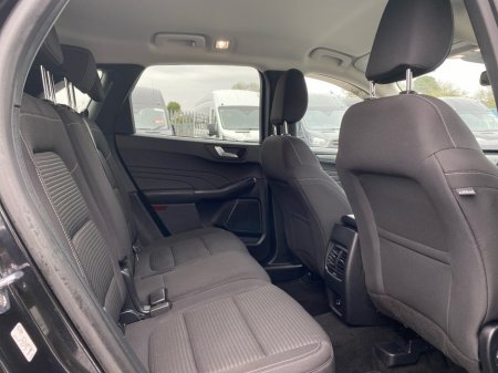 2023 Ford Kuga - thumbnail 10