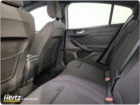 2023 Ford Focus - thumbnail 13