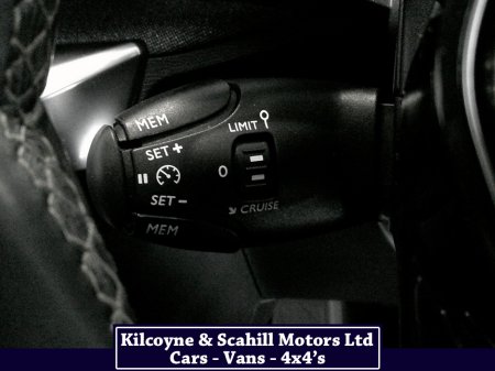 2020 Peugeot 3008 - thumbnail 26