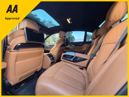 2019 BMW 7 Series M Sport+ Mega Spec + Mega Spec thumbnail