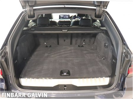 2022 BMW 5 Series 530e M Sport €41,950 thumbnail