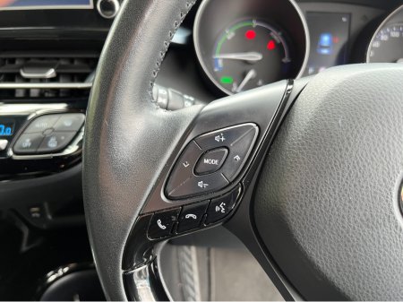 2021 Toyota C-HR - thumbnail 21