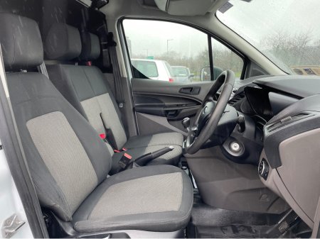 2020 Ford Transit Connect 2020 FORD CONNECT LWB 1.5  3 SEAT 3DR €12,950 thumbnail