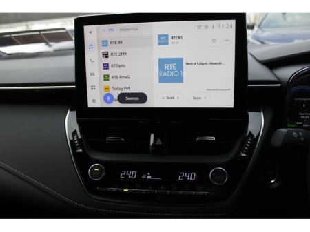 2024 Toyota Corolla HYBRID SOL 5DR ESTATE AUTOMATIC // 1 OWNER WITH ONLY 33,000KM'S // BUY WITH CONFIDENCE AA  AND SIMI APPROVED DEALER 2026 // FINANCE ARRANGED // ALL TRADE INS WELCOME // €31,950 thumbnail