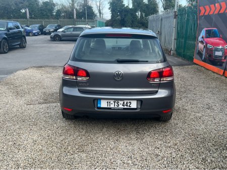 2011 Volkswagen Golf - thumbnail 7