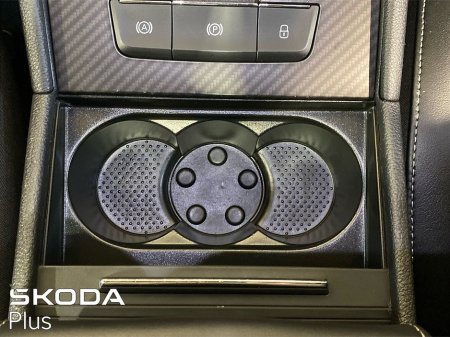 2023 Skoda Superb - thumbnail 26